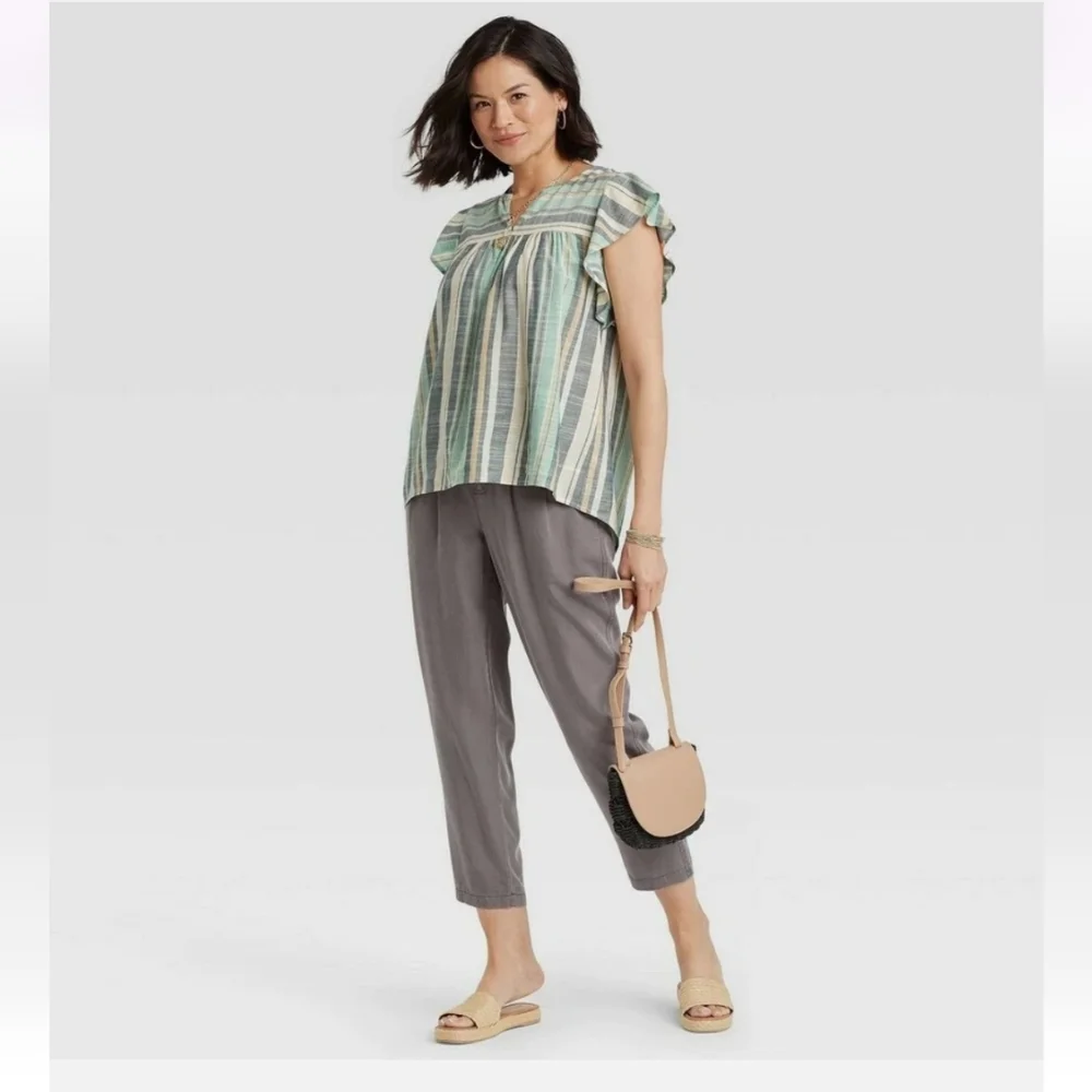 Knox Rose Sea Glass Flutter Sleeve Top - Picture 3 of 8